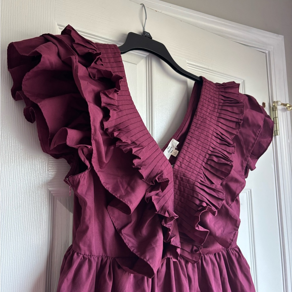 entro Plum Ruffle V-Neck Mini Dress - Picture 4 of 9